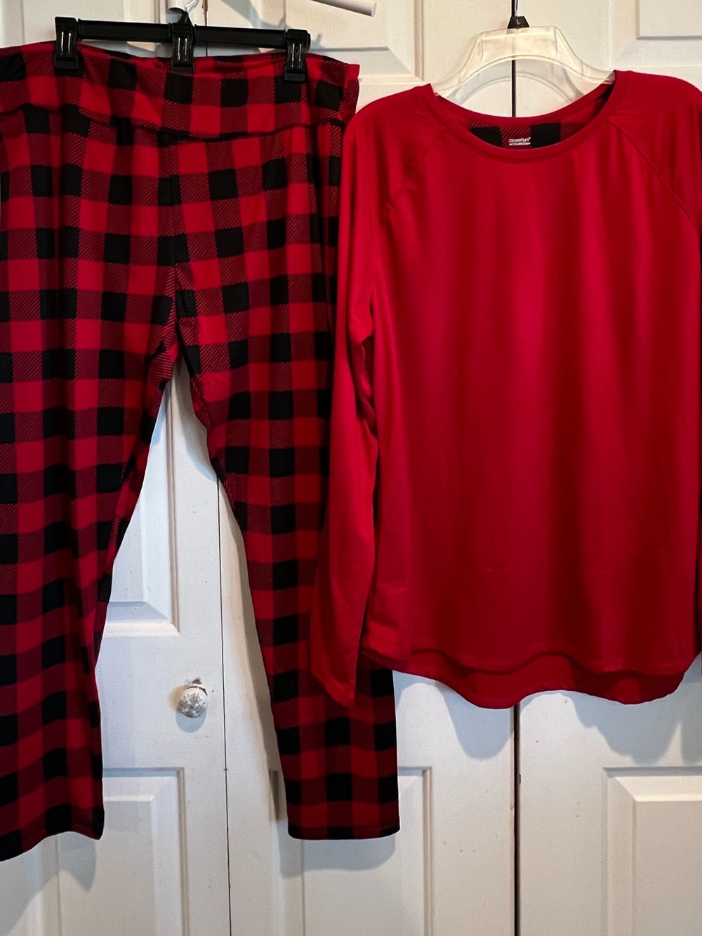 2 Pc Pj Set❤️🖤Red Buffalo Plaid Pajamas - Long Sleeve Top & Pants, Fleece Lined